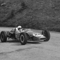 Manfred Schurti mit seinem Original-Formel Vau am Roßfeld